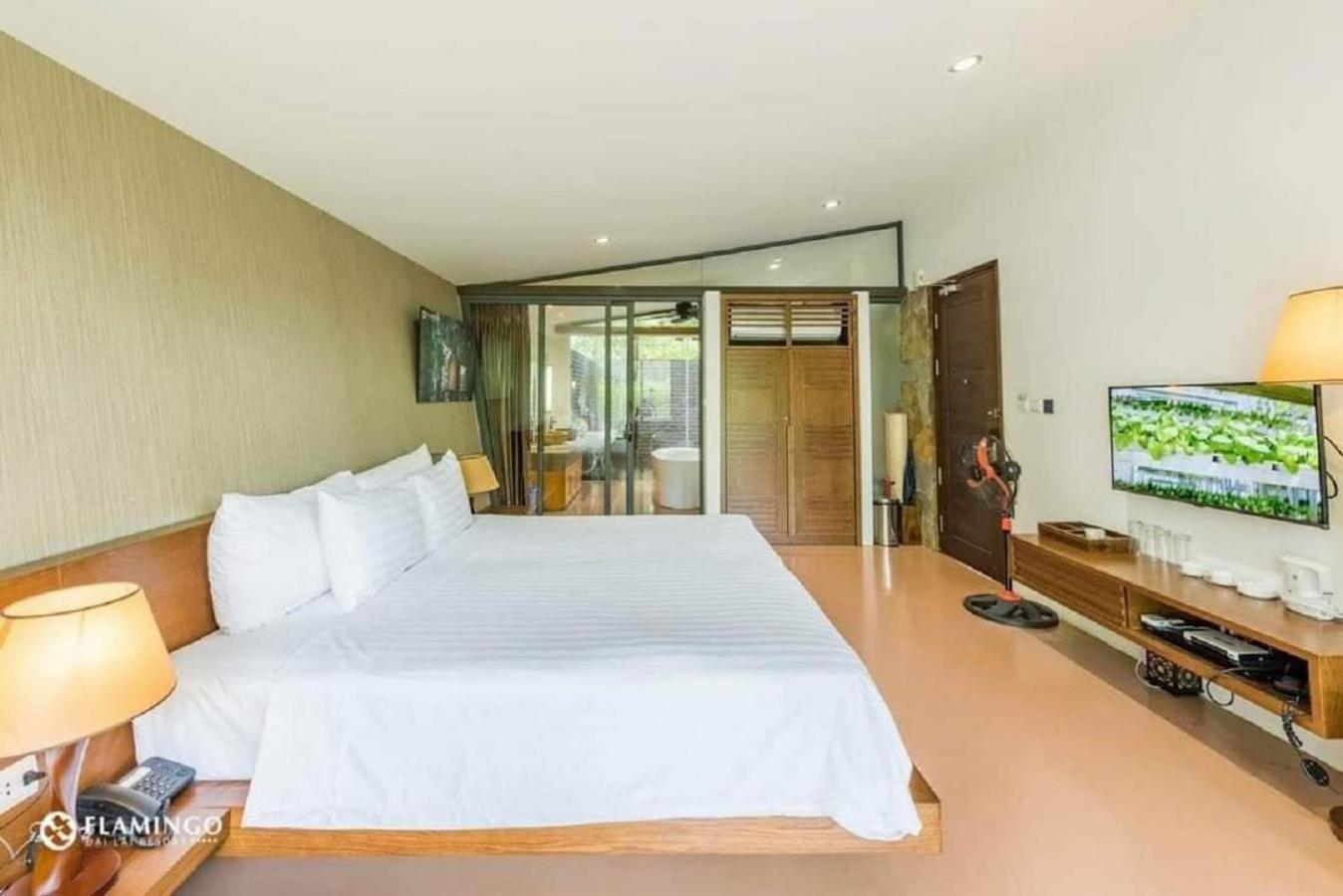 Villa Owner Tai Khu Nghi Duong Sinh Thai Dai Lai Resort Ngoc Quang Exteriör bild